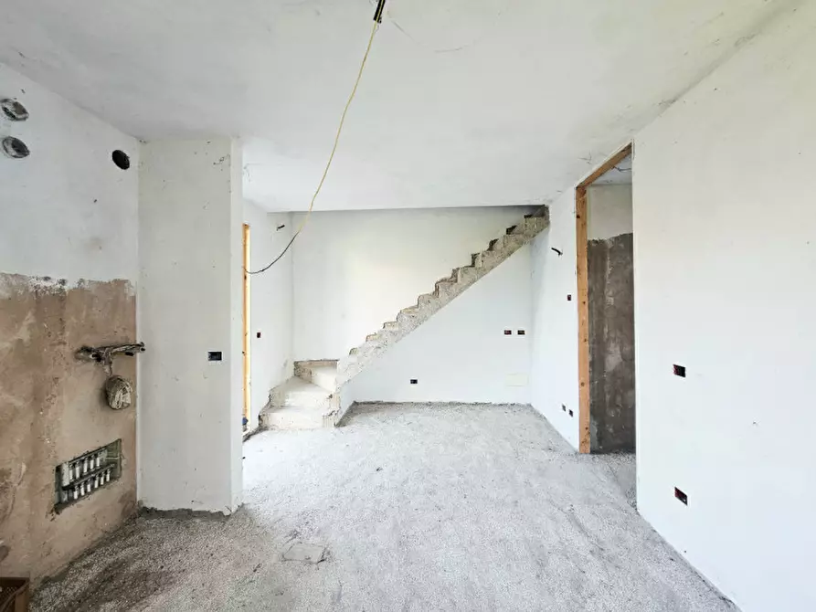 Immagine 1 di Villetta a schiera in vendita  in VIA SABBIONARA a Ospedaletto Euganeo