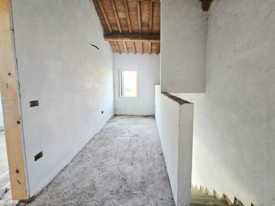 Immagine 5 di Villetta a schiera in vendita  in VIA SABBIONARA a Ospedaletto Euganeo