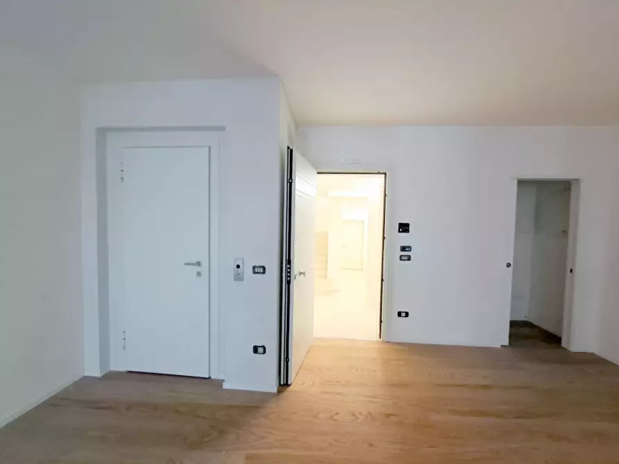 Immagine 5 di Appartamento in vendita  in Via Campagnola a Padova