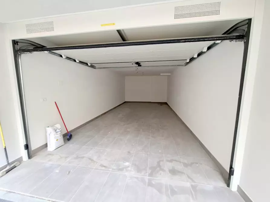 Immagine 21 di Appartamento in vendita  in Via Campagnola a Padova