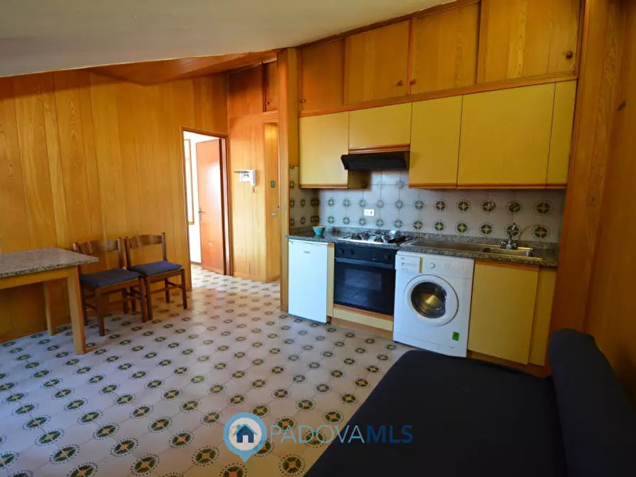 Immagine 12 di Appartamento in vendita  in Via Giambattista Belzoni a Padova