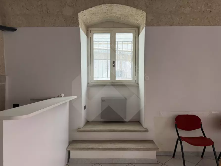 Immagine 3 di Ufficio in vendita  in Via Felice Orsini 146 a Andria