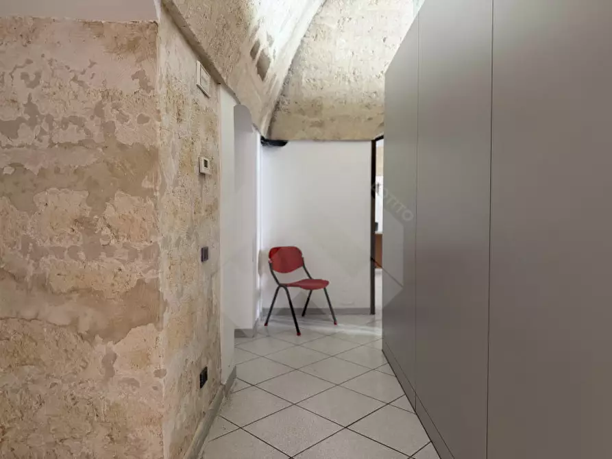 Immagine 6 di Ufficio in vendita  in Via Felice Orsini 146 a Andria
