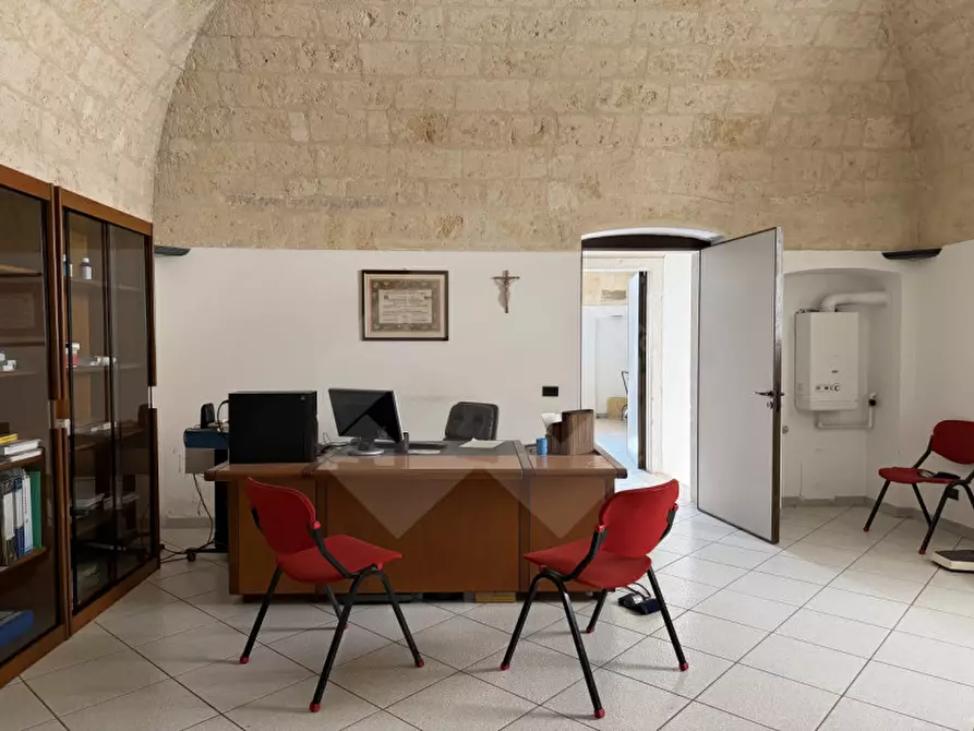 Immagine 7 di Ufficio in vendita  in Via Felice Orsini 146 a Andria