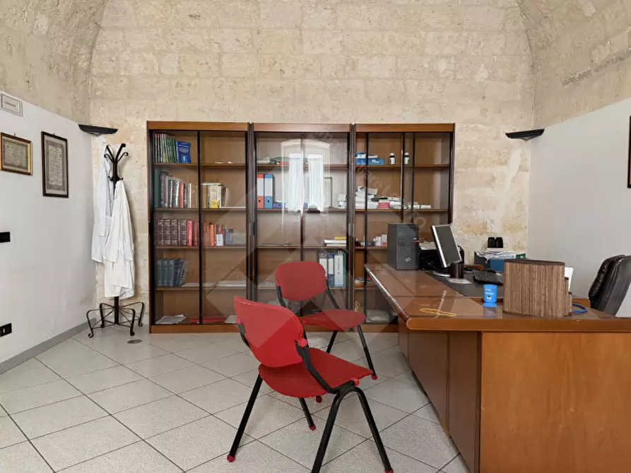 Immagine 8 di Ufficio in vendita  in Via Felice Orsini 146 a Andria