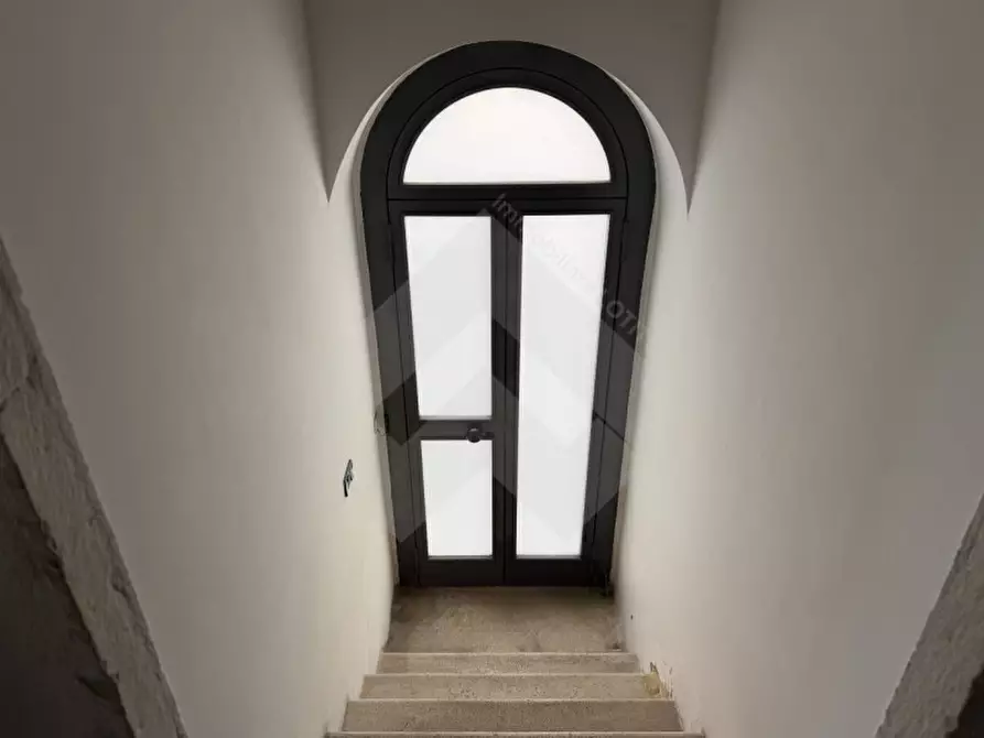 Immagine 10 di Ufficio in vendita  in Via Felice Orsini 146 a Andria