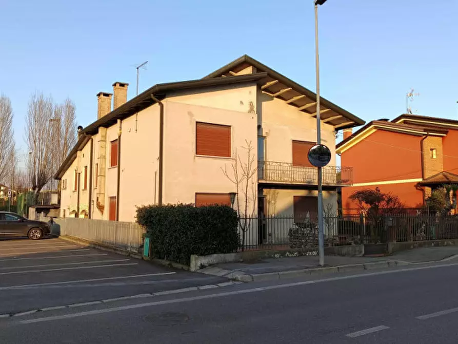 Immagine 1 di Casa bifamiliare in vendita  in Via Monte Ortigara, 42 a Curtarolo