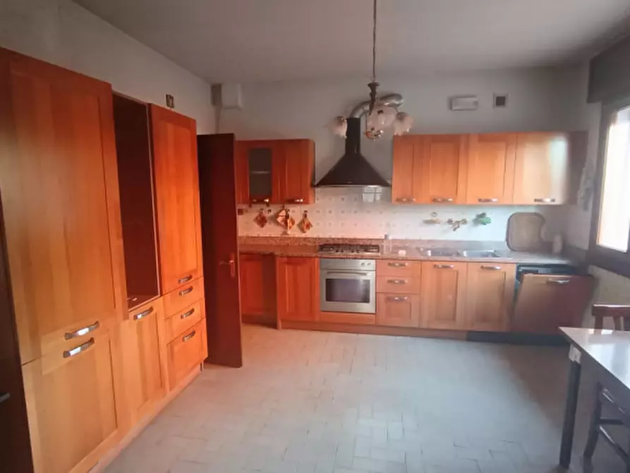 Immagine 6 di Casa bifamiliare in vendita  in Via Monte Ortigara, 42 a Curtarolo