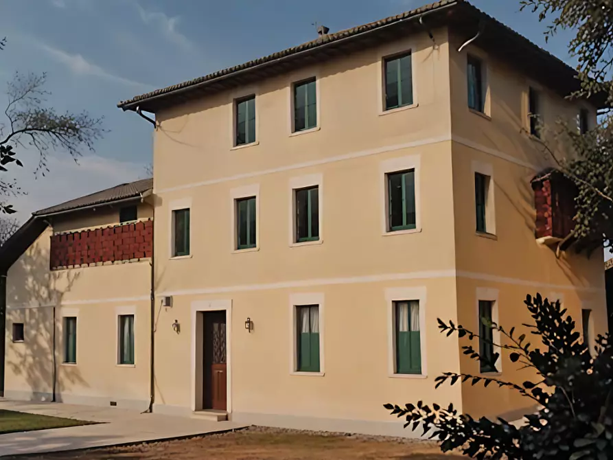 Immagine 12 di Villa in vendita  in Via Ronchi a Loreggia