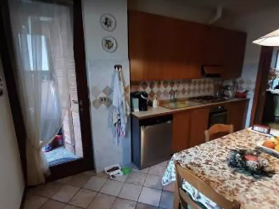 Immagine 7 di Villa in vendita  in Via Risorgimento n. 19 a Lazise