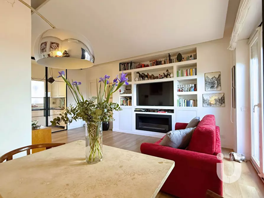 Immagine 7 di Attico in vendita  in Via Aristide Leonori a Roma