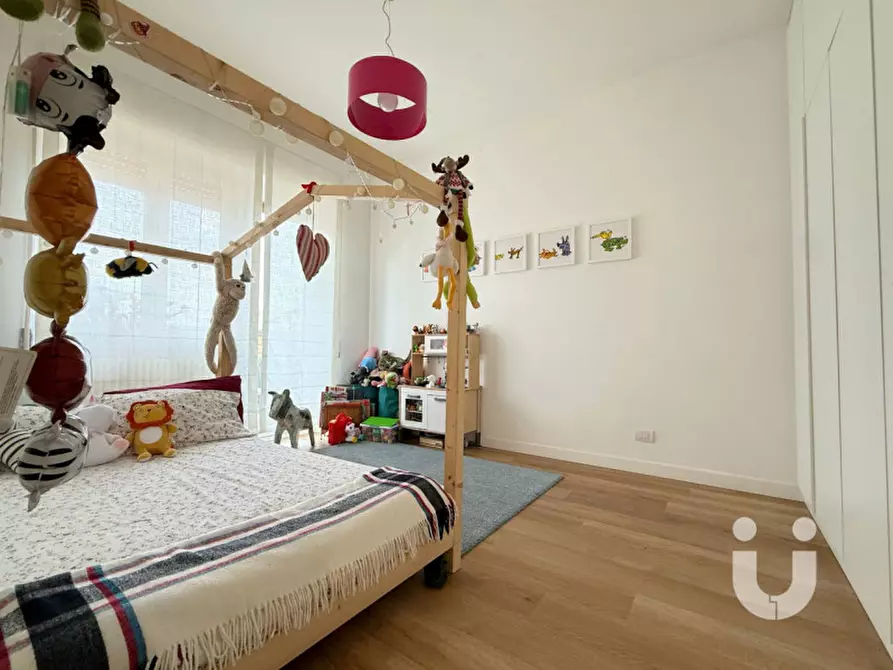 Immagine 15 di Attico in vendita  in Via Aristide Leonori a Roma