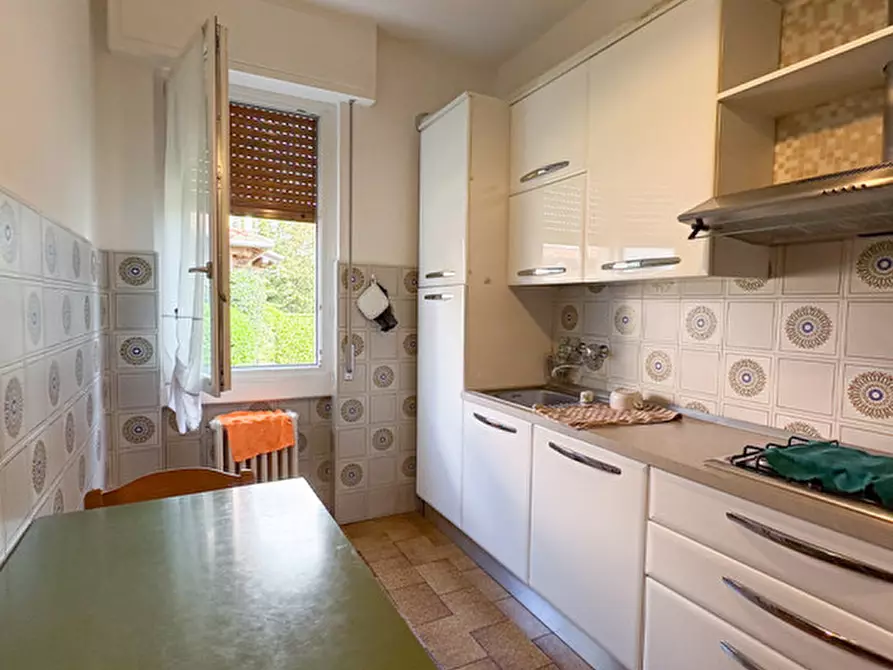 Immagine 15 di Appartamento in vendita  in Macherio Via Trento e Trieste 41 a Macherio