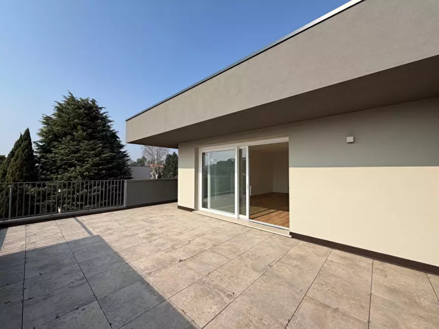 Immagine 5 di Attico in vendita  in Via Pietro Gobetti a Abano Terme