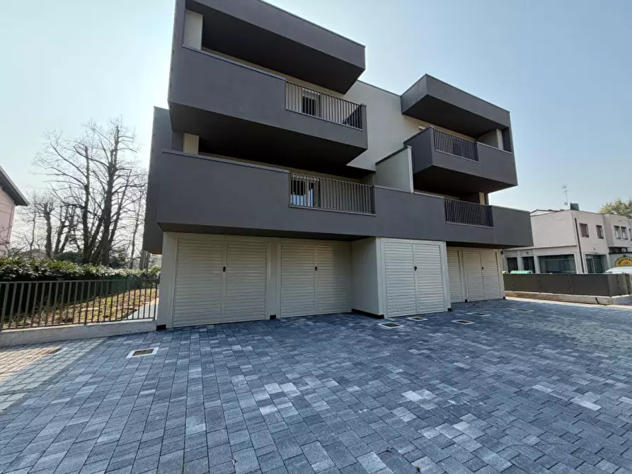 Immagine 11 di Attico in vendita  in Via Pietro Gobetti a Abano Terme