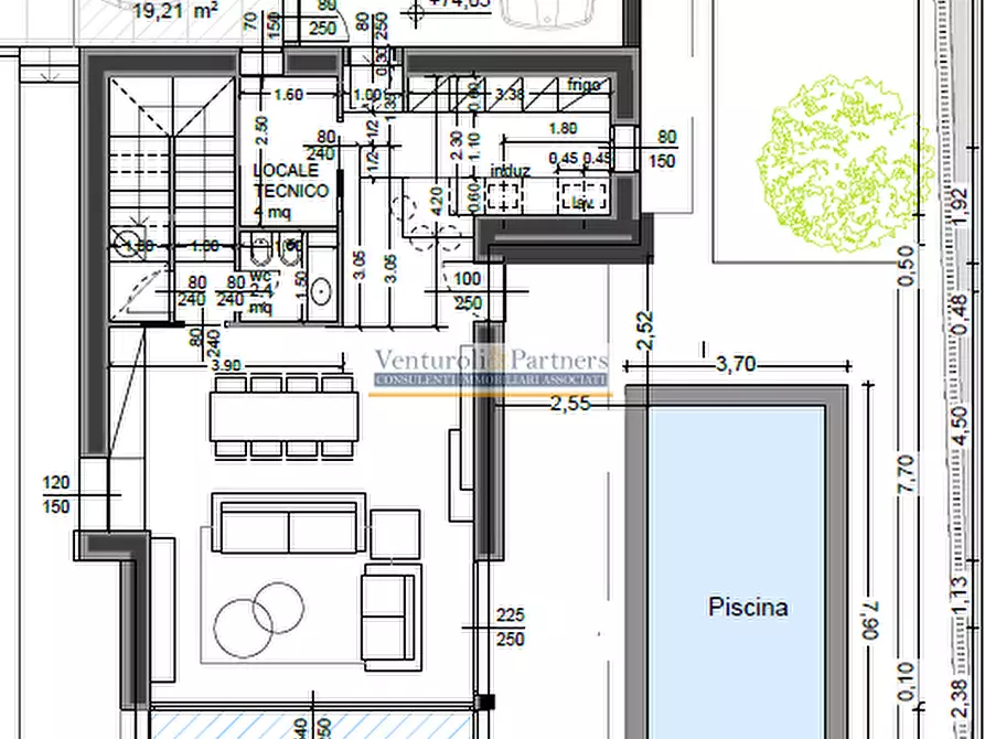 Immagine 29 di Villa in vendita  in Via Palmiro Togliatti a Desenzano Del Garda