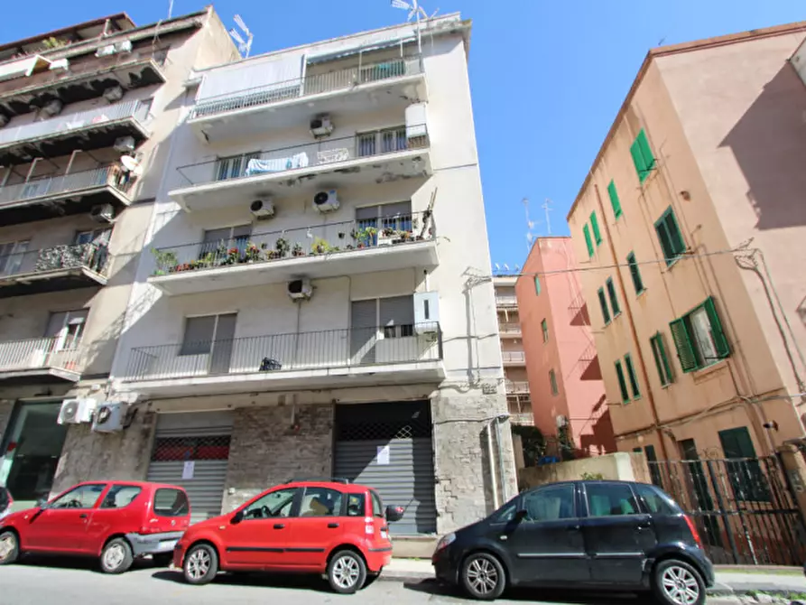 Immagine 17 di Appartamento in vendita  in Viale Principe Umberto 8 a Messina