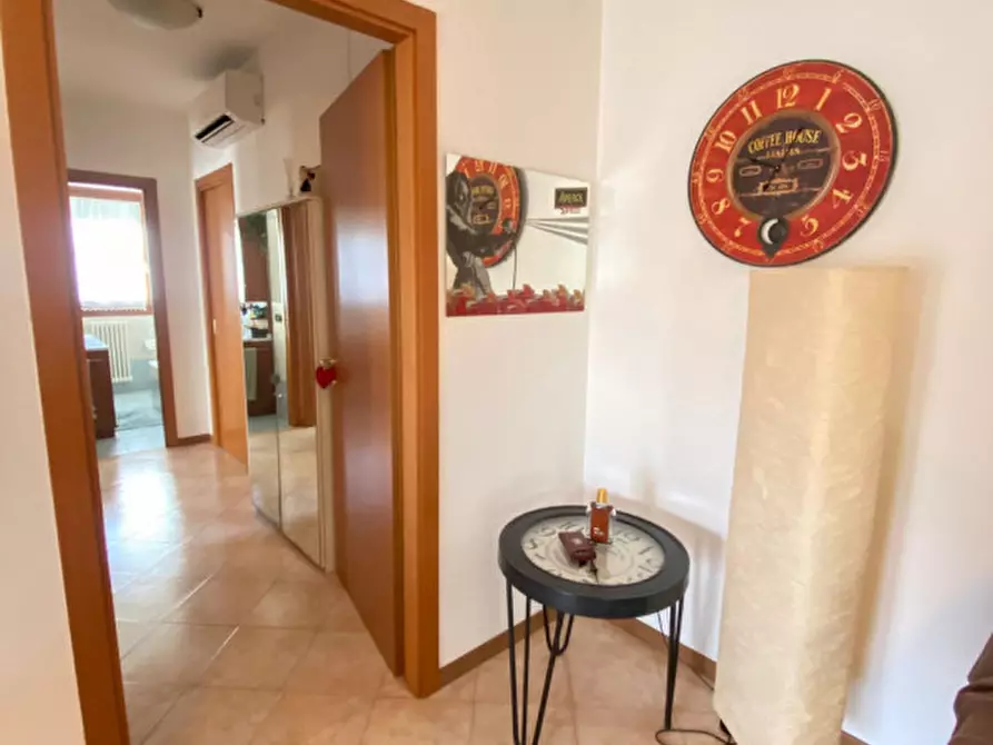 Immagine 4 di Appartamento in vendita  in via parolini a Camponogara