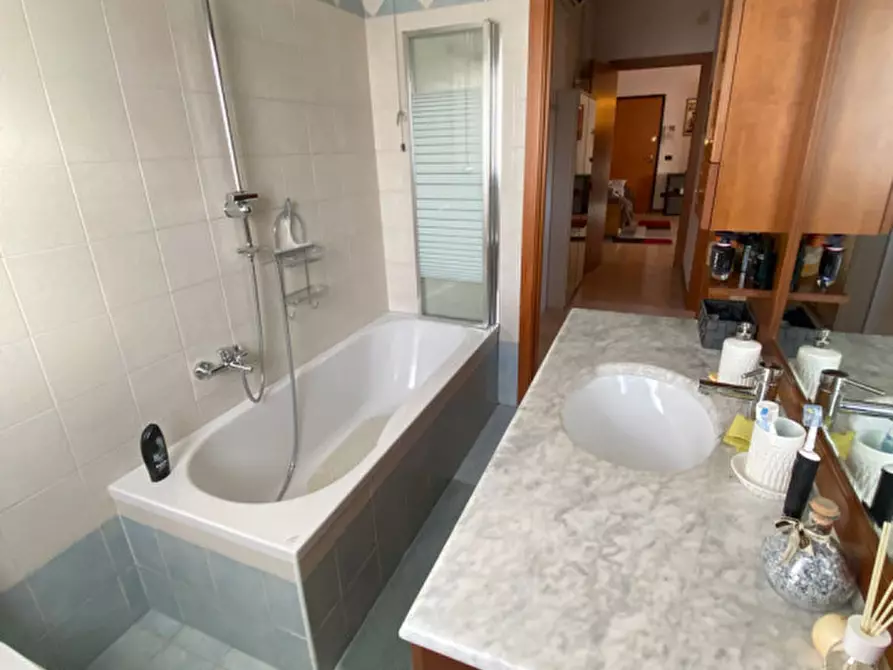 Immagine 7 di Appartamento in vendita  in via parolini a Camponogara