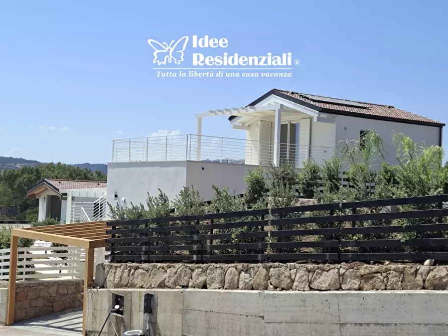 Immagine 7 di Villa in vendita  a Santa Teresa Gallura