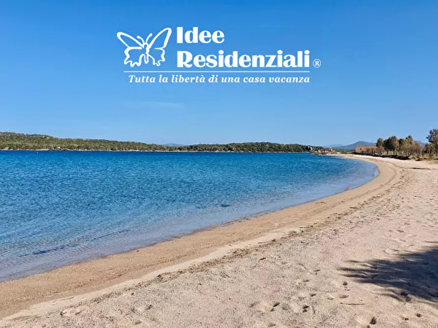 Immagine 18 di Villa in vendita  a Santa Teresa Gallura