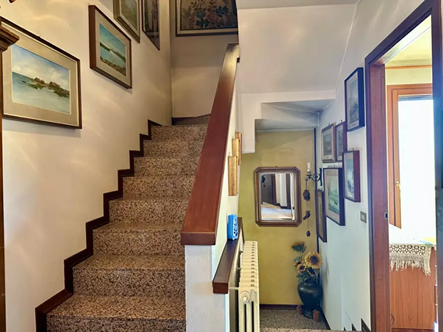 Immagine 20 di Villetta a schiera in vendita  in Via Carso a Selvazzano Dentro