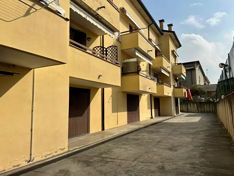 Immagine 29 di Villetta a schiera in vendita  in Via Carso a Selvazzano Dentro