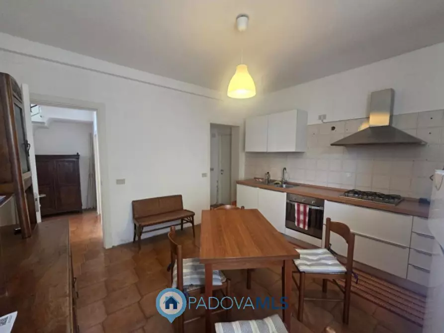 Immagine 8 di Casa indipendente in vendita  in via perosi a Padova