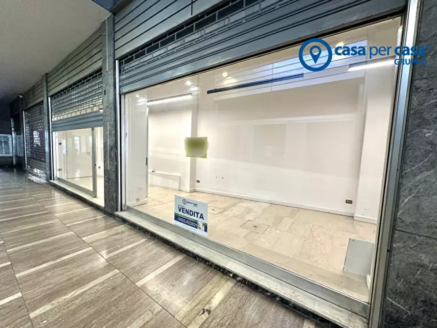 Immagine 5 di Negozio in vendita  in GALLERIA BERNARDINO DA FELTRE 7 a Rovigo