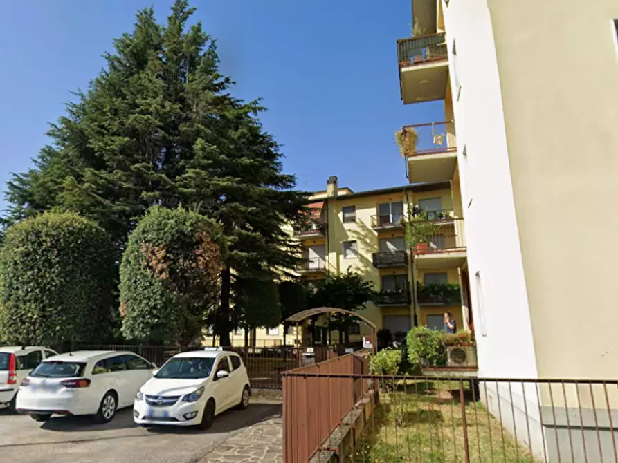 Immagine 1 di Appartamento in affitto  in Via San Giovanni Lupatoto 18 a Verona