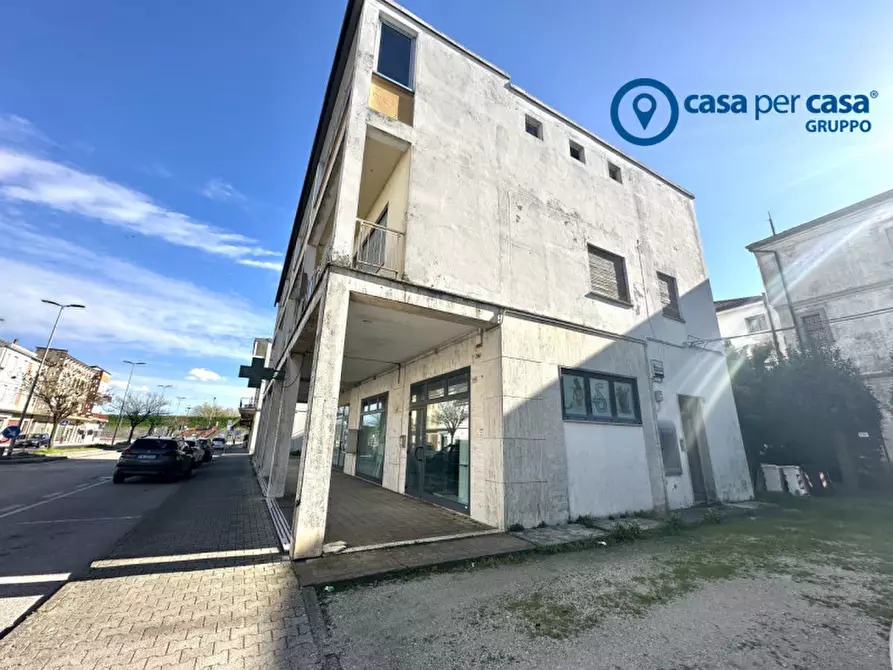 Immagine 3 di Palazzo in vendita  in Corso Antonio Gramsci a Polesella