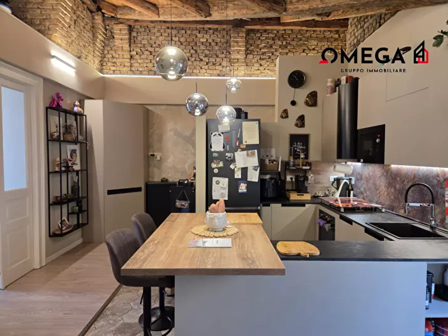 Immagine 2 di Appartamento in vendita  in Via delle Settefontane 12 a Trieste