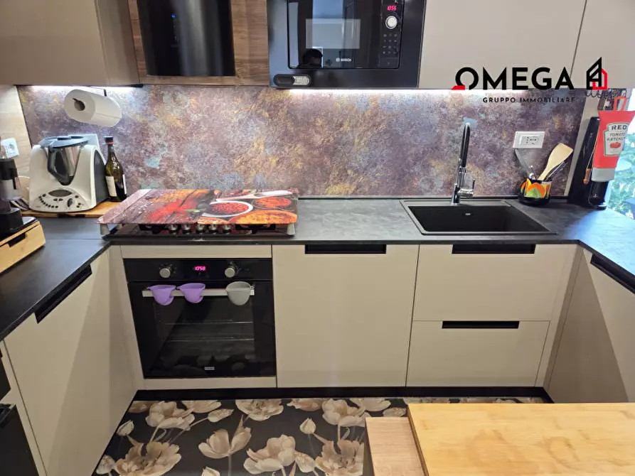 Immagine 3 di Appartamento in vendita  in Via delle Settefontane 12 a Trieste