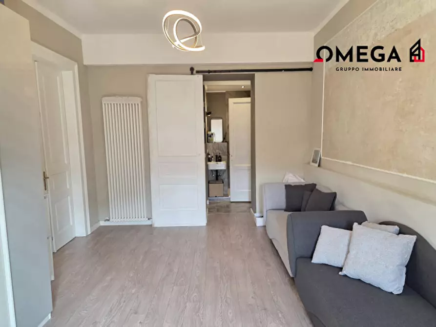 Immagine 19 di Appartamento in vendita  in Via delle Settefontane 12 a Trieste