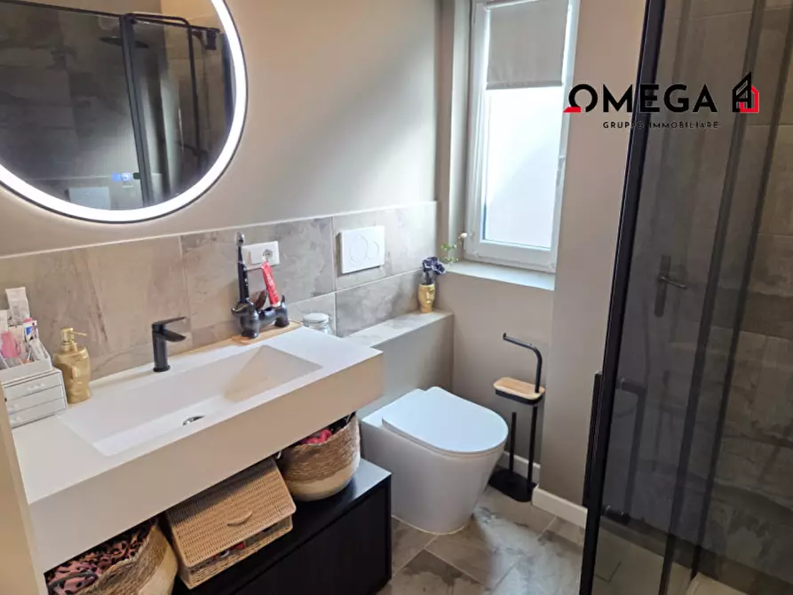 Immagine 26 di Appartamento in vendita  in Via delle Settefontane 12 a Trieste