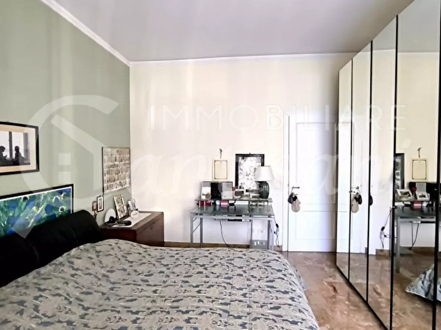 Immagine 9 di Appartamento in vendita  in via baracca a Firenze