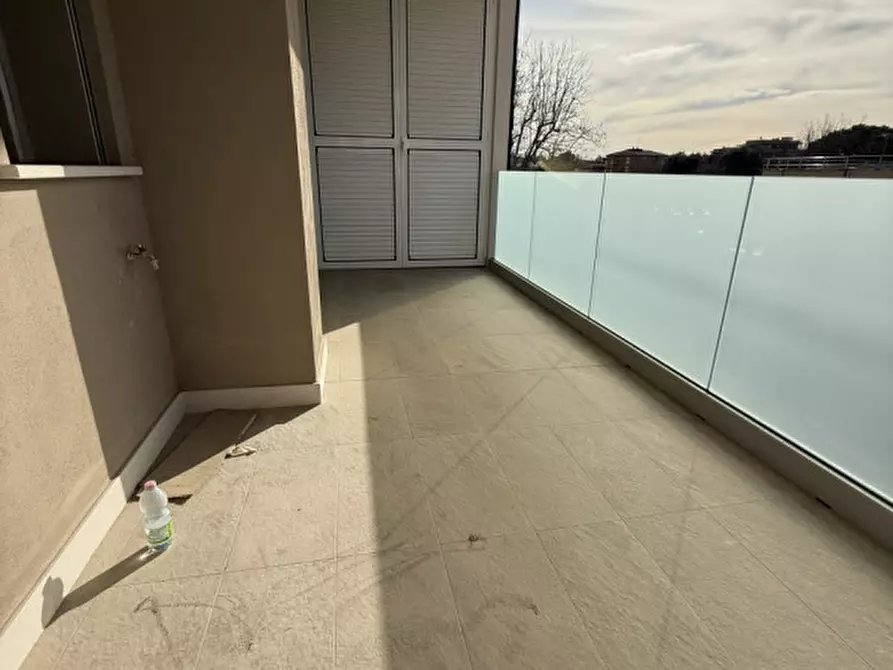 Immagine 1 di Appartamento in vendita  in Via Raffaello Sanzio a Senigallia