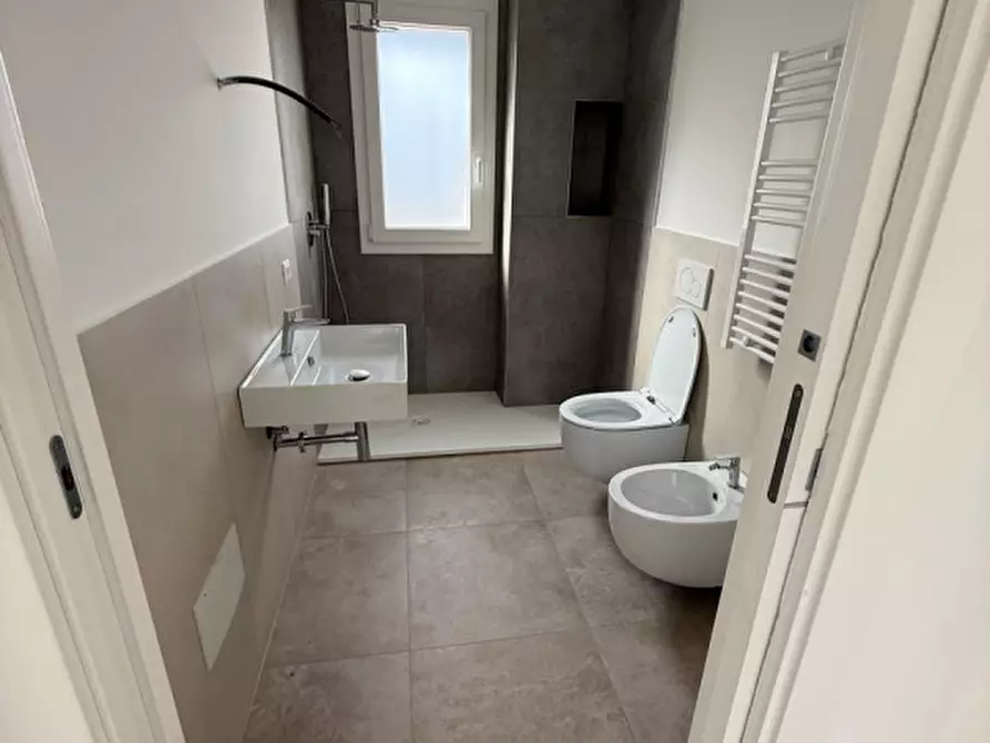 Immagine 6 di Appartamento in vendita  in Via Raffaello Sanzio a Senigallia