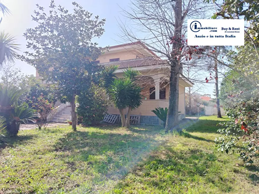 Immagine 7 di Villa in vendita  in VIA MAGENTA 1 a Anzio