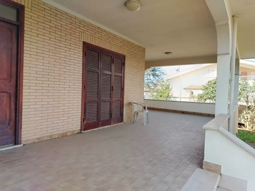 Immagine 8 di Villa in vendita  in VIA MAGENTA 1 a Anzio