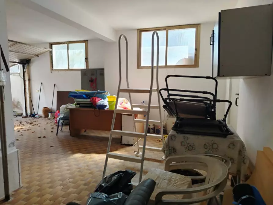 Immagine 16 di Villa in vendita  in VIA MAGENTA 1 a Anzio