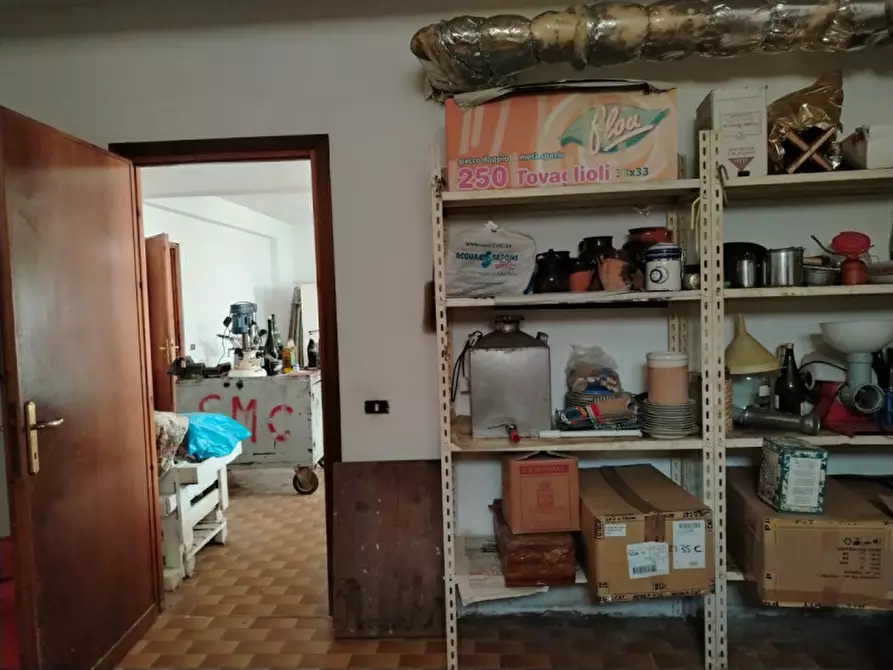 Immagine 17 di Villa in vendita  in VIA MAGENTA 1 a Anzio
