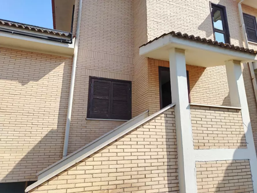 Immagine 27 di Villa in vendita  in VIA MAGENTA 1 a Anzio