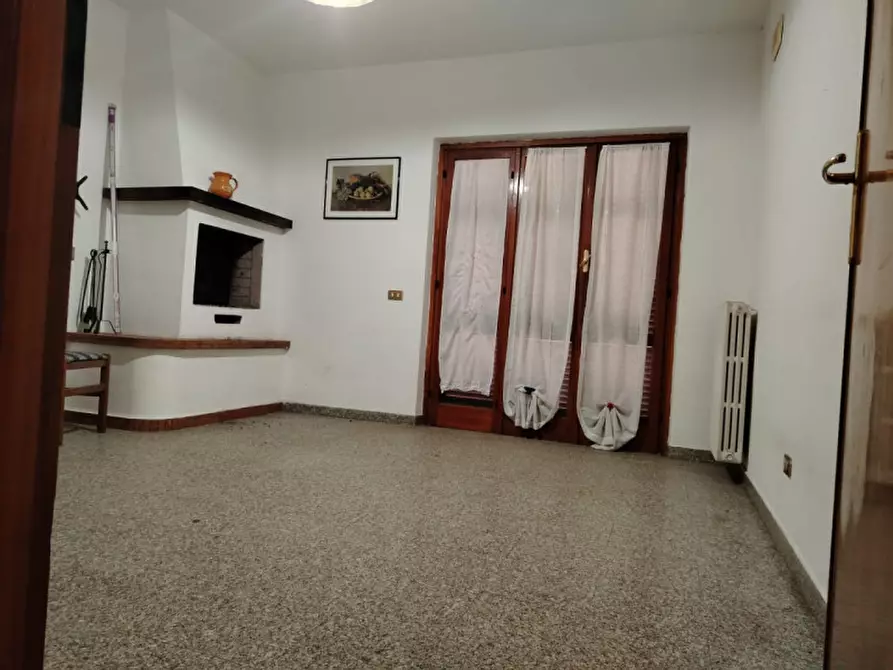 Immagine 34 di Villa in vendita  in VIA MAGENTA 1 a Anzio
