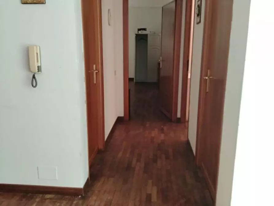 Immagine 38 di Villa in vendita  in VIA MAGENTA 1 a Anzio