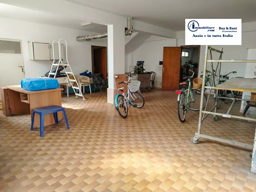 Immagine 59 di Villa in vendita  in VIA MAGENTA 1 a Anzio