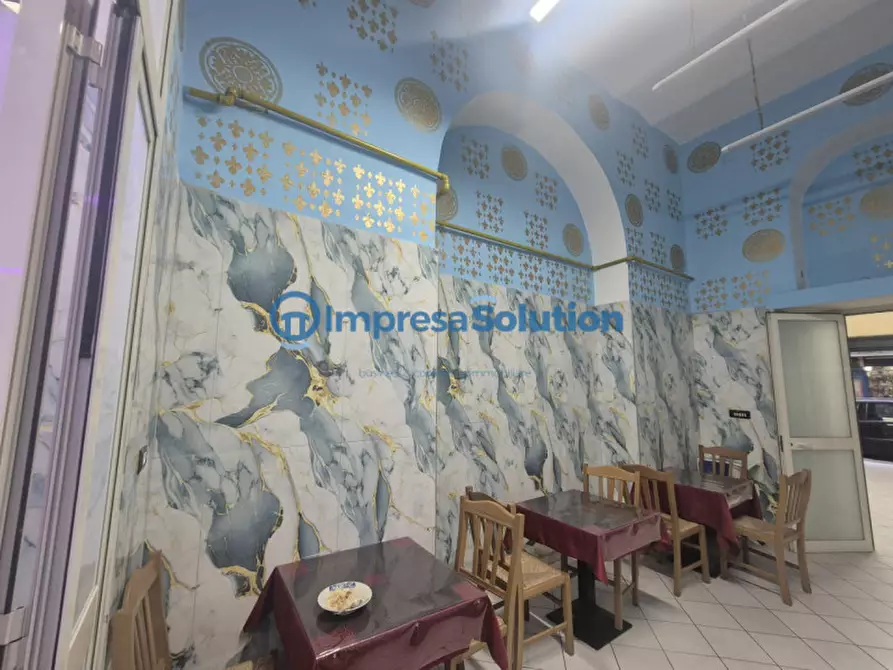 Immagine 6 di Attività commerciale in vendita  in Via Bologna a Napoli