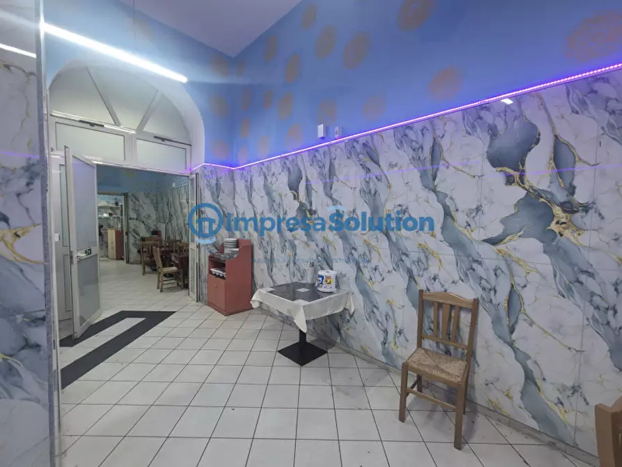 Immagine 7 di Attività commerciale in vendita  in Via Bologna a Napoli