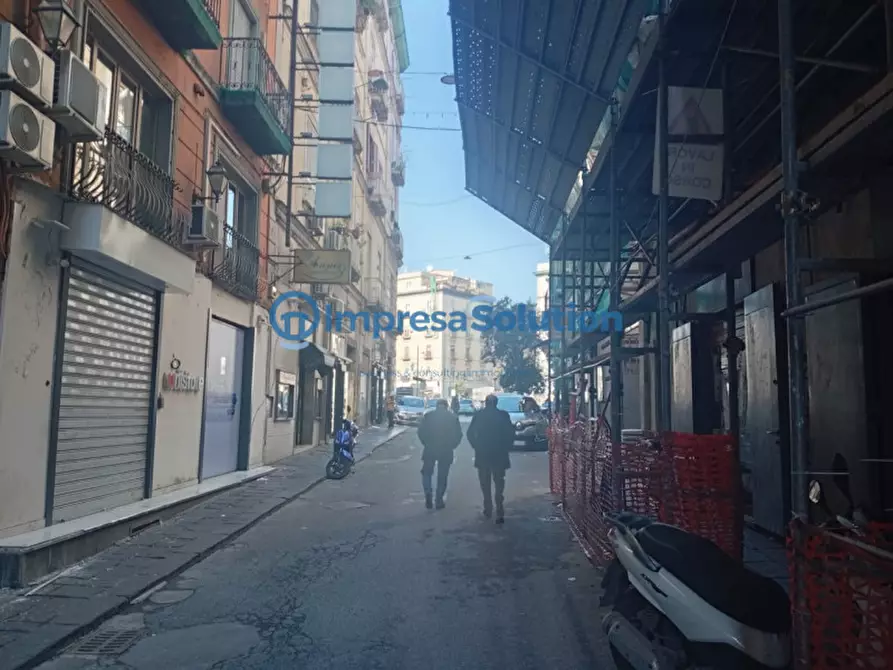 Immagine 3 di Negozio in affitto  in Vico Ferrovia a Napoli
