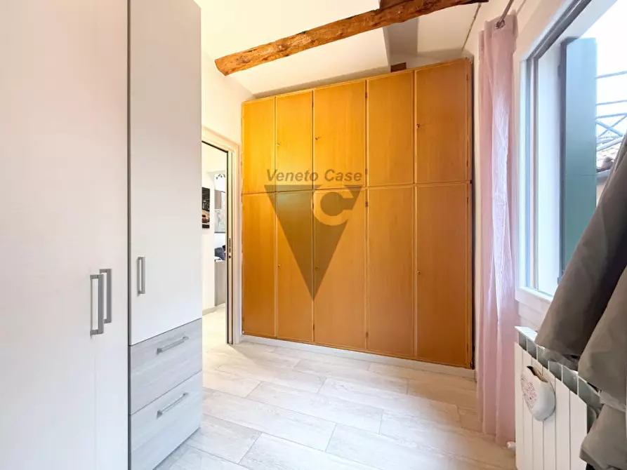 Immagine 9 di Appartamento in vendita  a Venezia